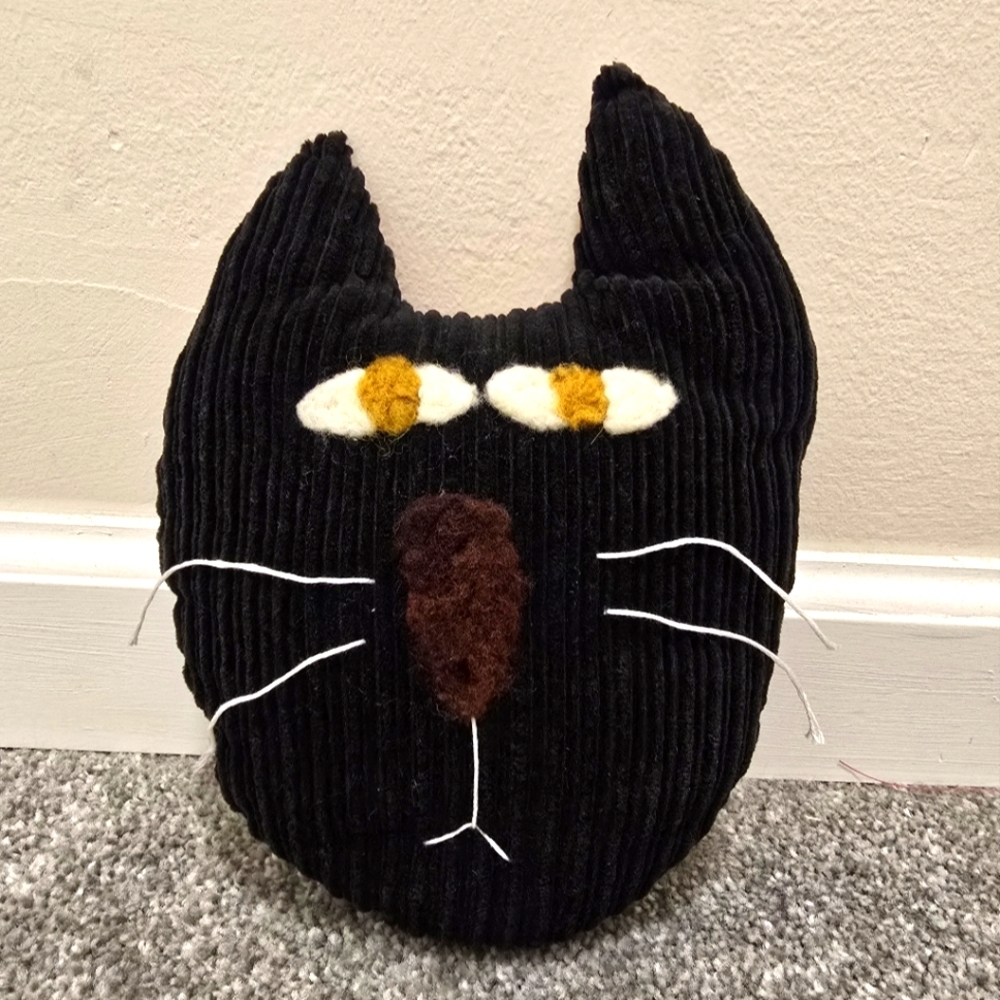 Handmade Primitive Cool Stuffed Cat Heat Great Fabric Details Home Decor Accent